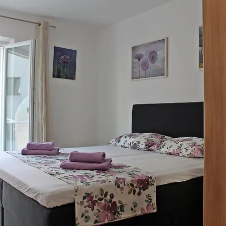 Apartment Cozy Skalini