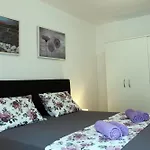 Cozy Skalini Ντουμπρόβνικ